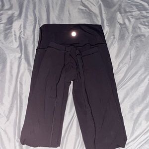lululemon size 2 wunder under black leggings